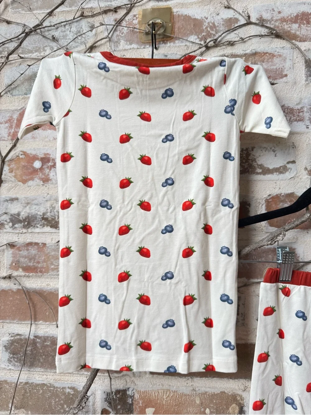 🍓 Larkspur Baby Co. Bamboo Short Sleeve PJs Set 